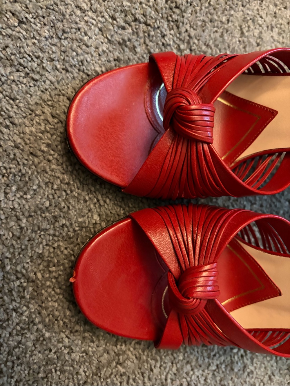 Gucci Red Leather Knot Slingback Heels - Picture 3 of 16